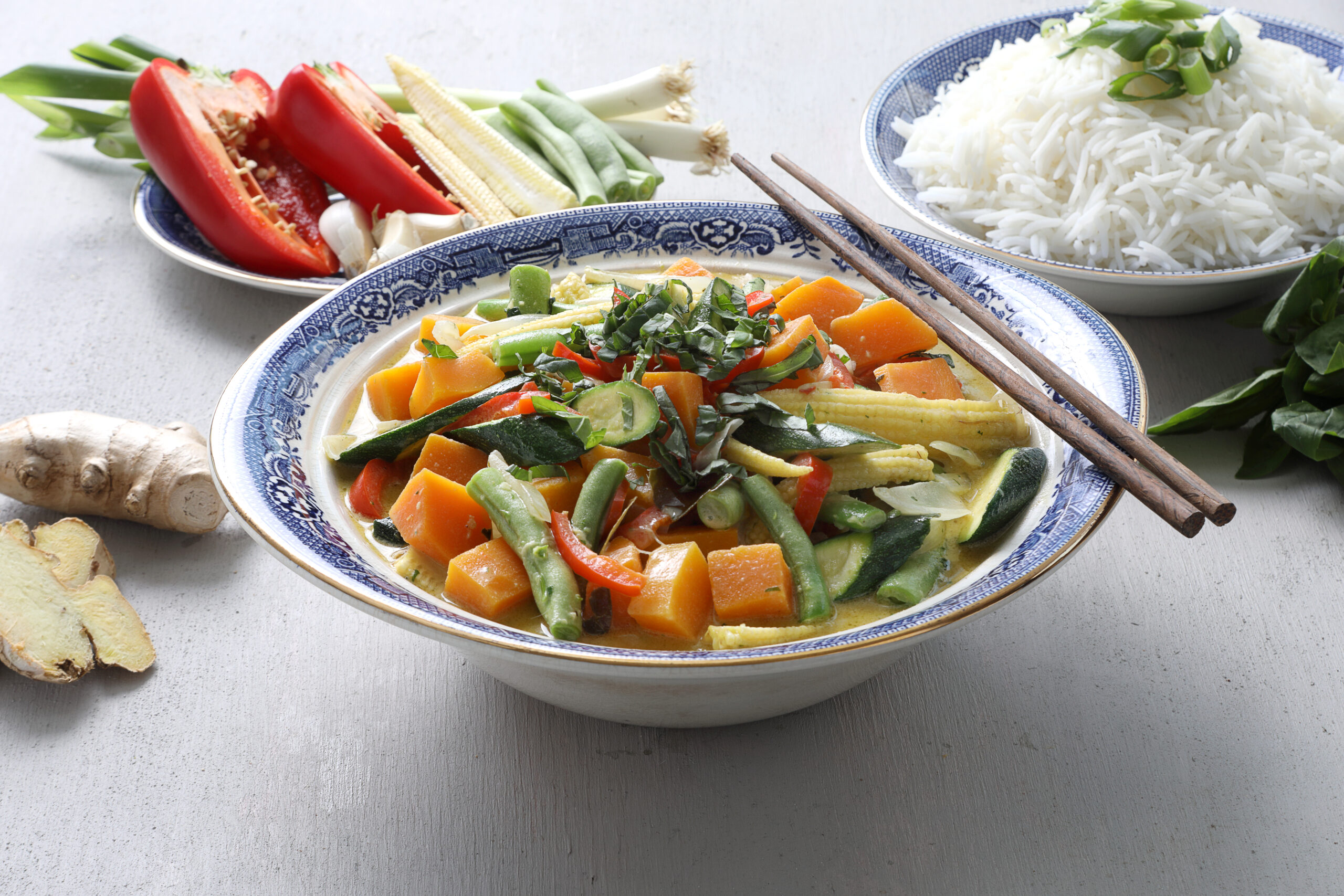 Thai Green Vegetable Curry with Basmati Rice (V) - Golden Delight